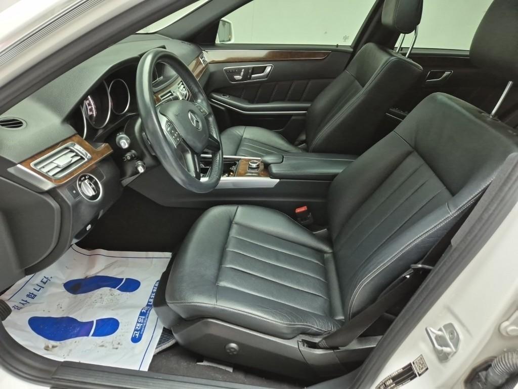 Mercedes Benz E class 2016 Blanco - Importación desde Corea - HF Imports Iquique - Foto 17