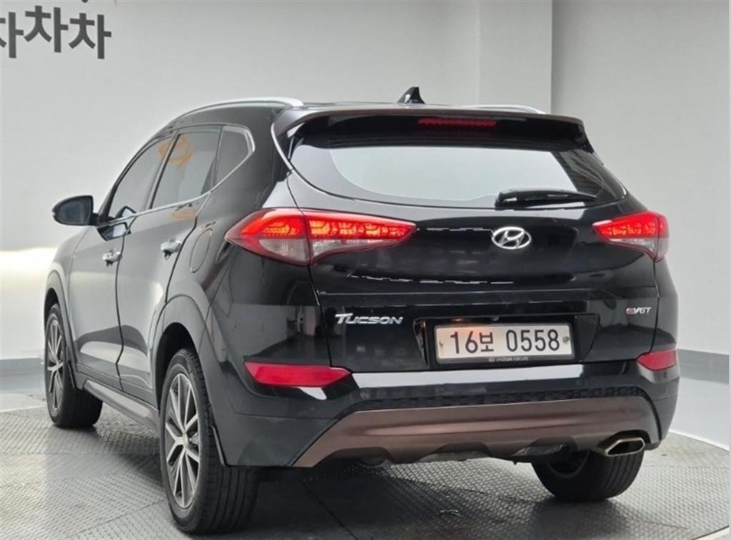 HYUNDAI Tucson - Vista 3