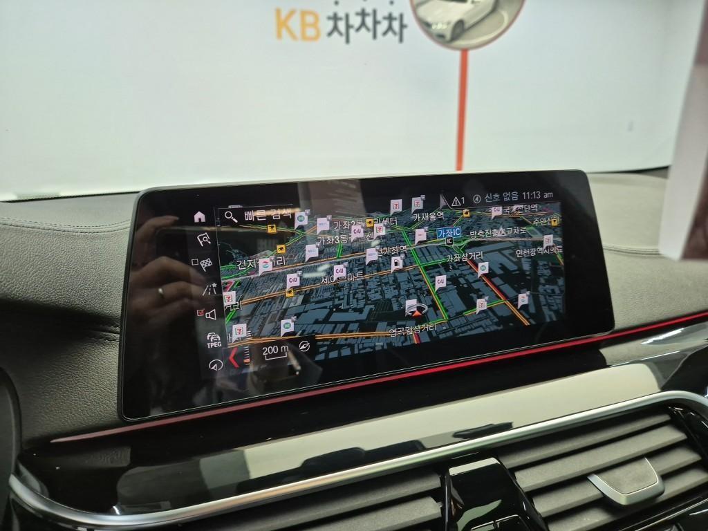 BMW 5 Series - Vista 12