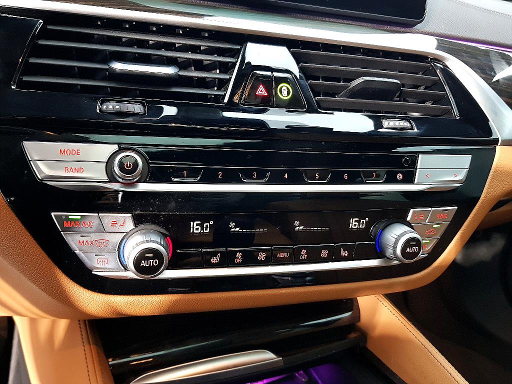 BMW 5 Series - Vista 11