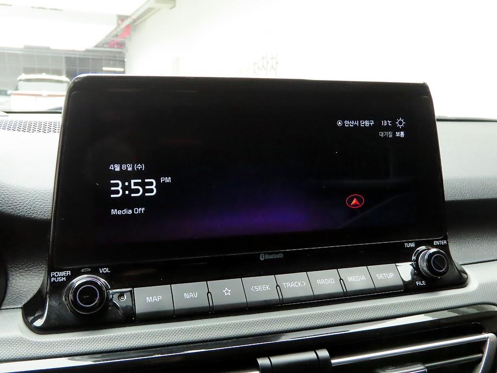 KIA Seltos - Vista 9