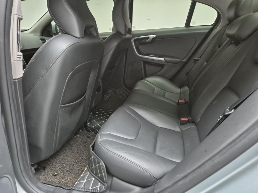 Volvo S60 - Vista 12