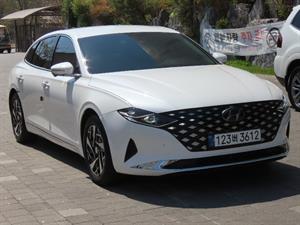 HYUNDAI Grandeur - Vista 4