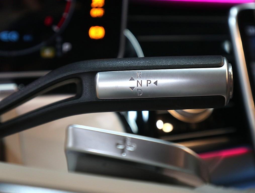 Mercedes Benz S Class - Vista 12