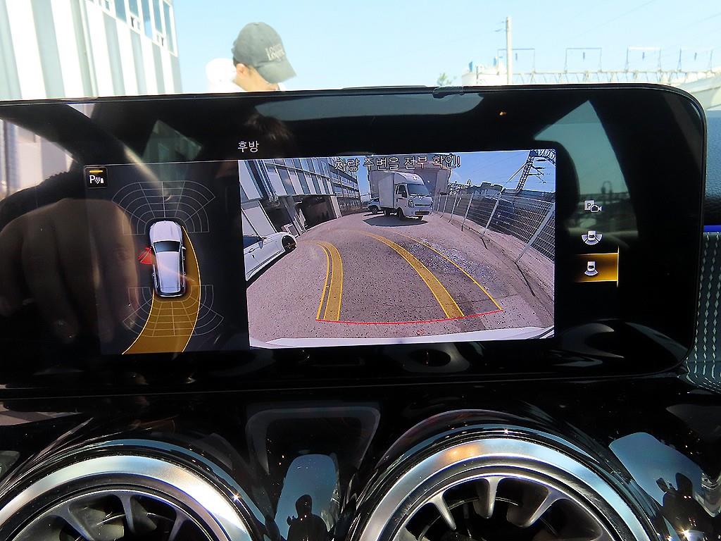 Mercedes Benz GLB Class 2021 Blanco - Importación desde Corea - HF Imports Iquique - Foto 14