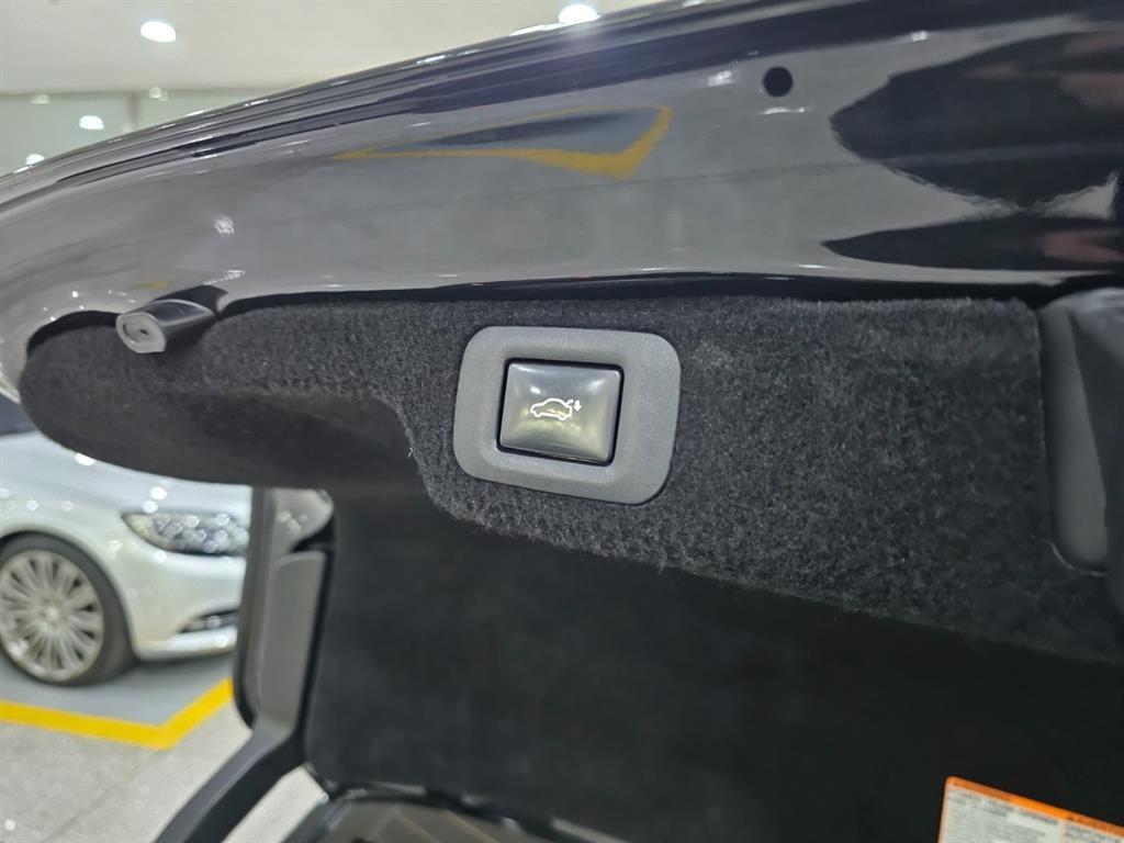 Lexus LS 2018 Negro - Importación desde Corea - HF Imports Iquique - Foto 19