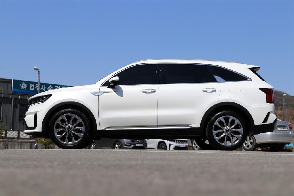 KIA Sorento 2021 Blanco - Importación desde Corea - HF Imports Iquique - Foto 18