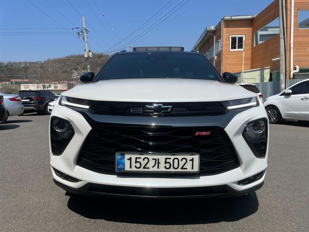 Chevrolet Trail Blazer 2022 Blanco - Importación desde Corea - HF Imports Iquique - Foto 1