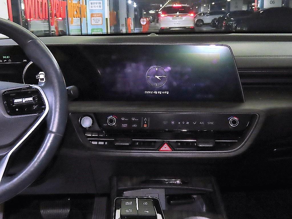 KIA K8 - Vista 11