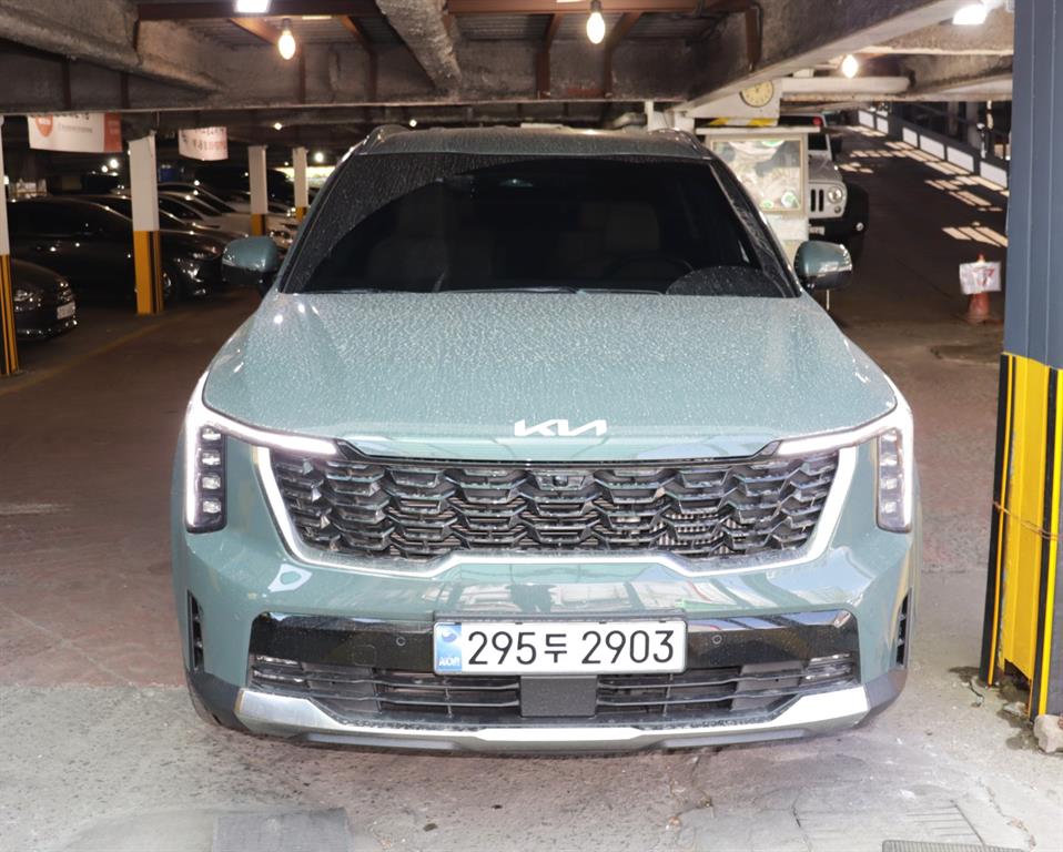 KIA Sorento 2025 Verde - Importación desde Corea - HF Imports Iquique - Foto 1