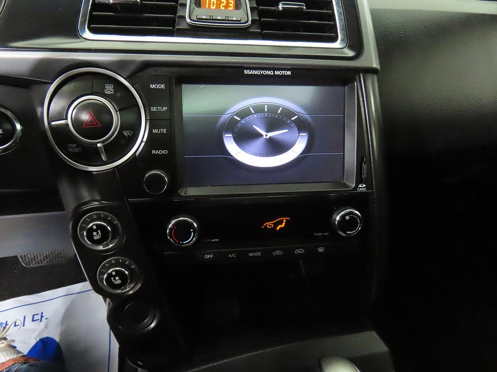 Ssangyong Korando - Vista 8