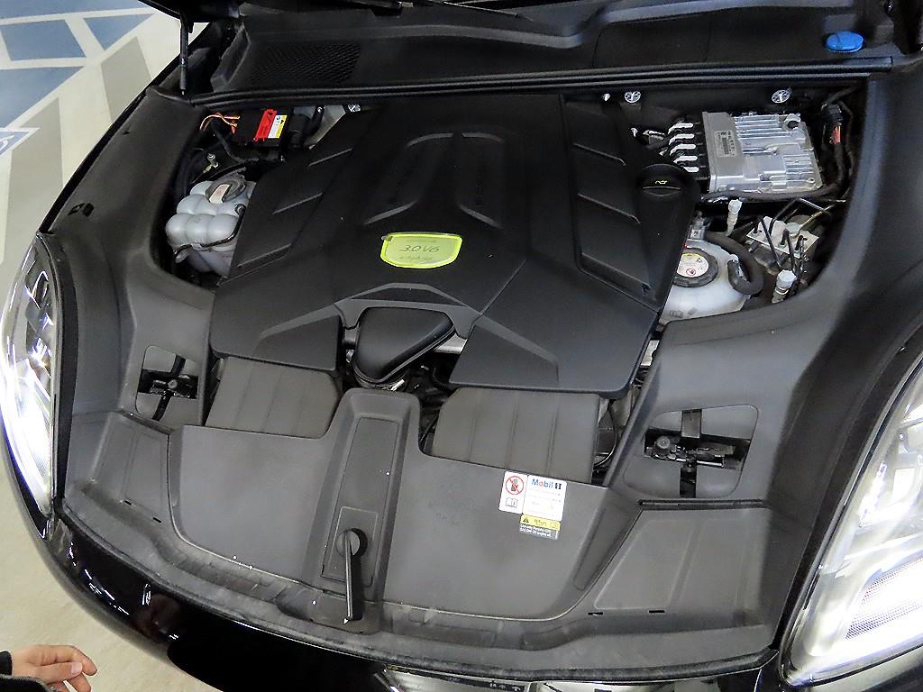 Porsche Cayenne 2023 Negro - Importación desde Corea - HF Imports Iquique - Foto 19