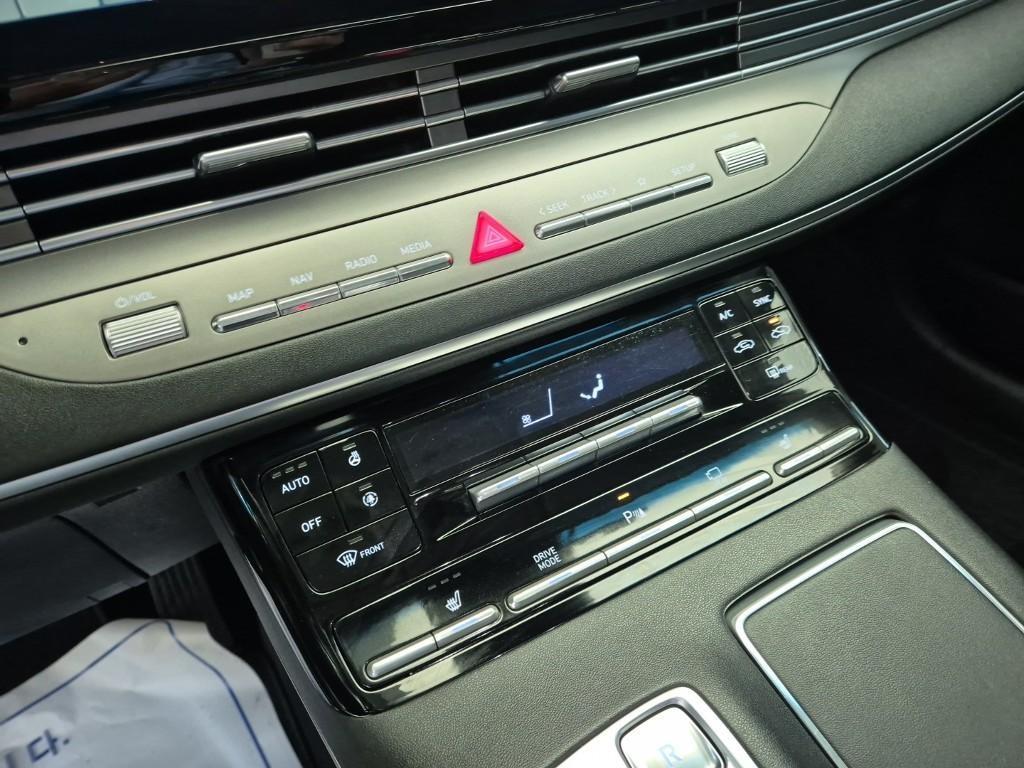 HYUNDAI Grandeur 2022 Negro - Importación desde Corea - HF Imports Iquique - Foto 17