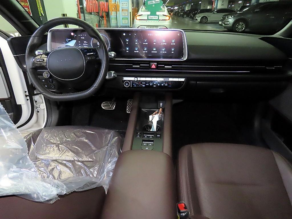 HYUNDAI Ioniq 6 - Vista 10