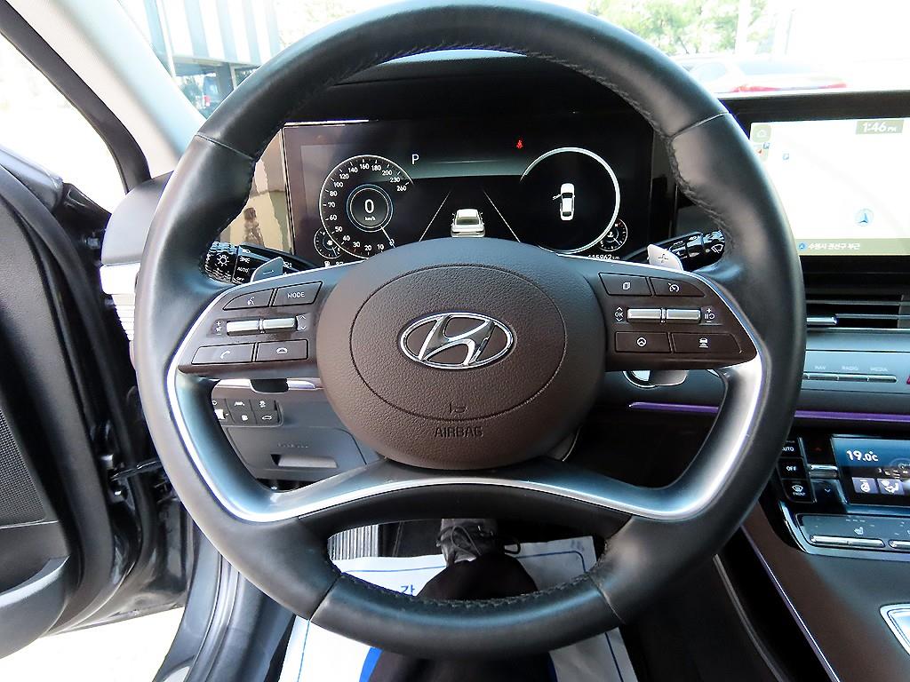 HYUNDAI Grandeur - Vista 8