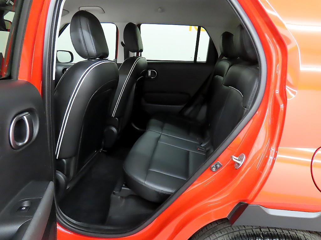 HYUNDAI Casper - Vista 6