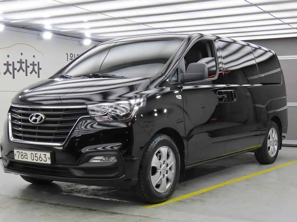 HYUNDAI Starex 2019 Negro - Importación desde Corea - HF Imports Iquique - Foto 1
