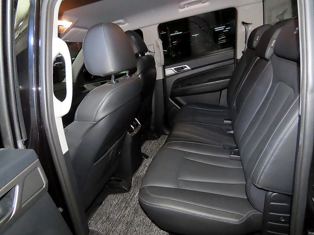 Ssangyong Rexton - Vista 7