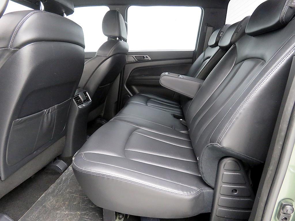 Ssangyong Rexton - Vista 7