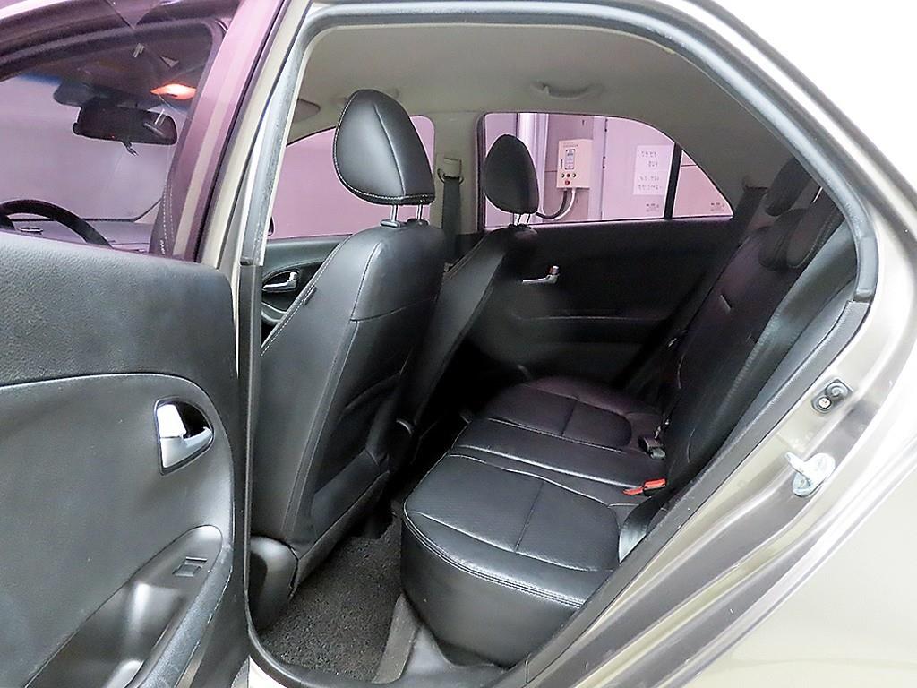 KIA Morning - Vista 6