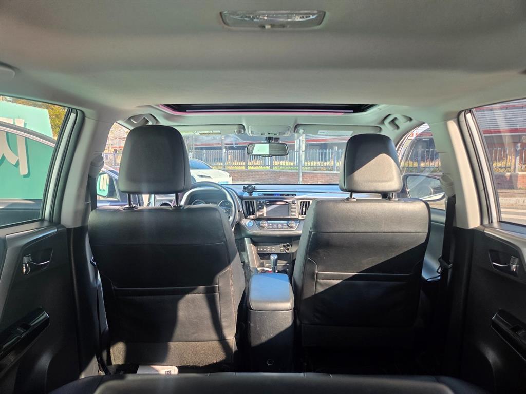 Toyota RAV4 2017 Plateado - Importación desde Corea - HF Imports Iquique - Foto 15
