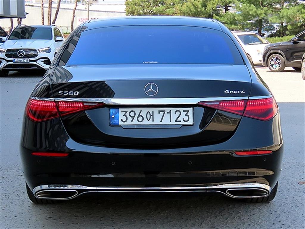 Mercedes Benz S Class - Vista 4
