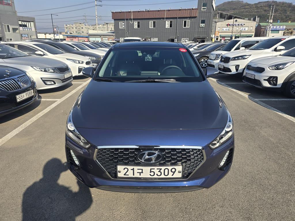 HYUNDAI i30 2018 Azul - Importación desde Corea - HF Imports Iquique - Foto 1