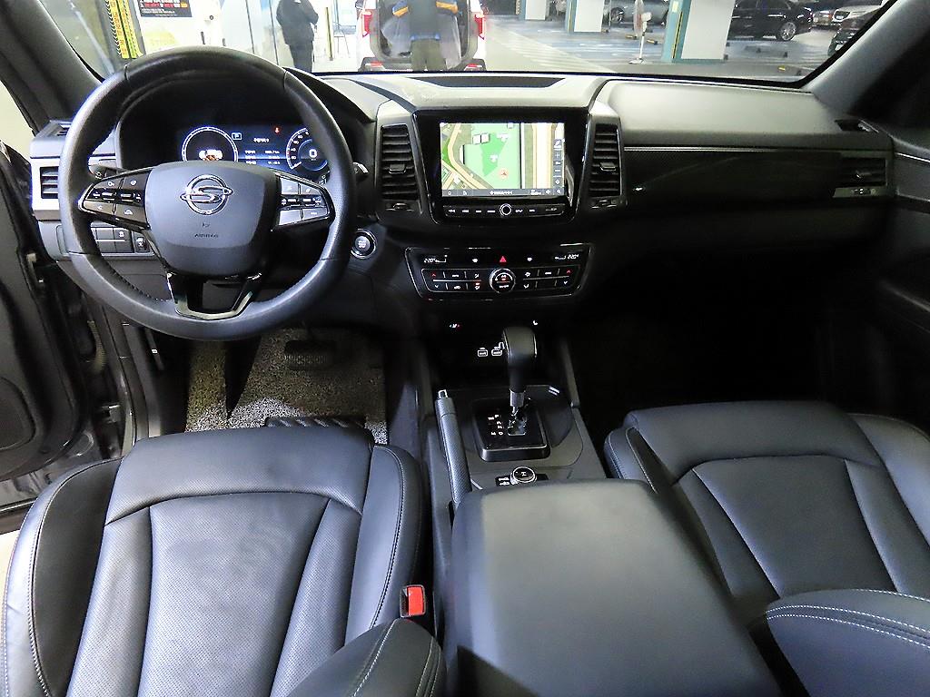 Ssangyong Rexton - Vista 10