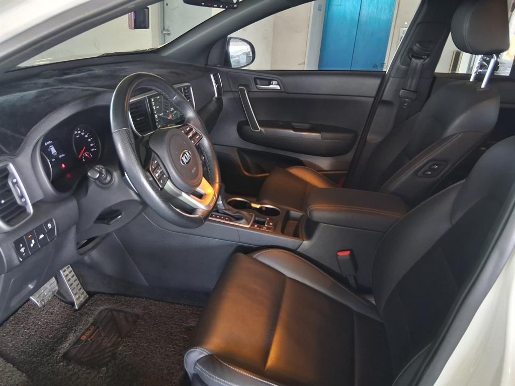 KIA Sportage - Vista 6