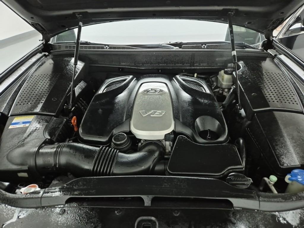 HYUNDAI Equus - Vista 5