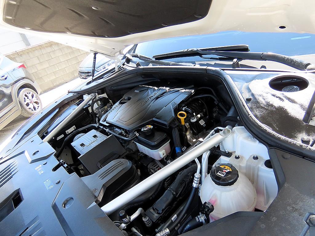 Genesis GV70 2022 Blanco - Importación desde Corea - HF Imports Iquique - Foto 19