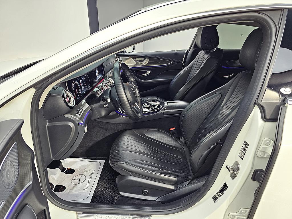 Mercedes Benz CLS Class - Vista 8