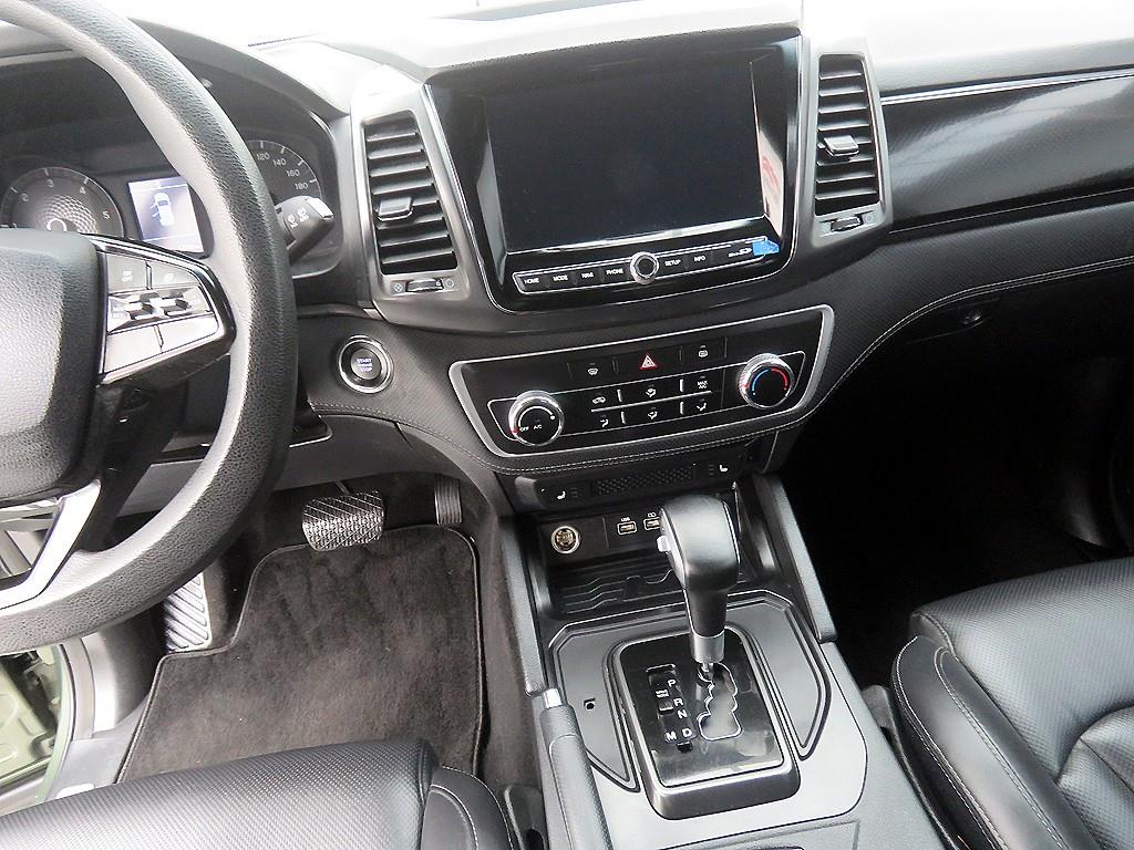 Ssangyong Rexton - Vista 10