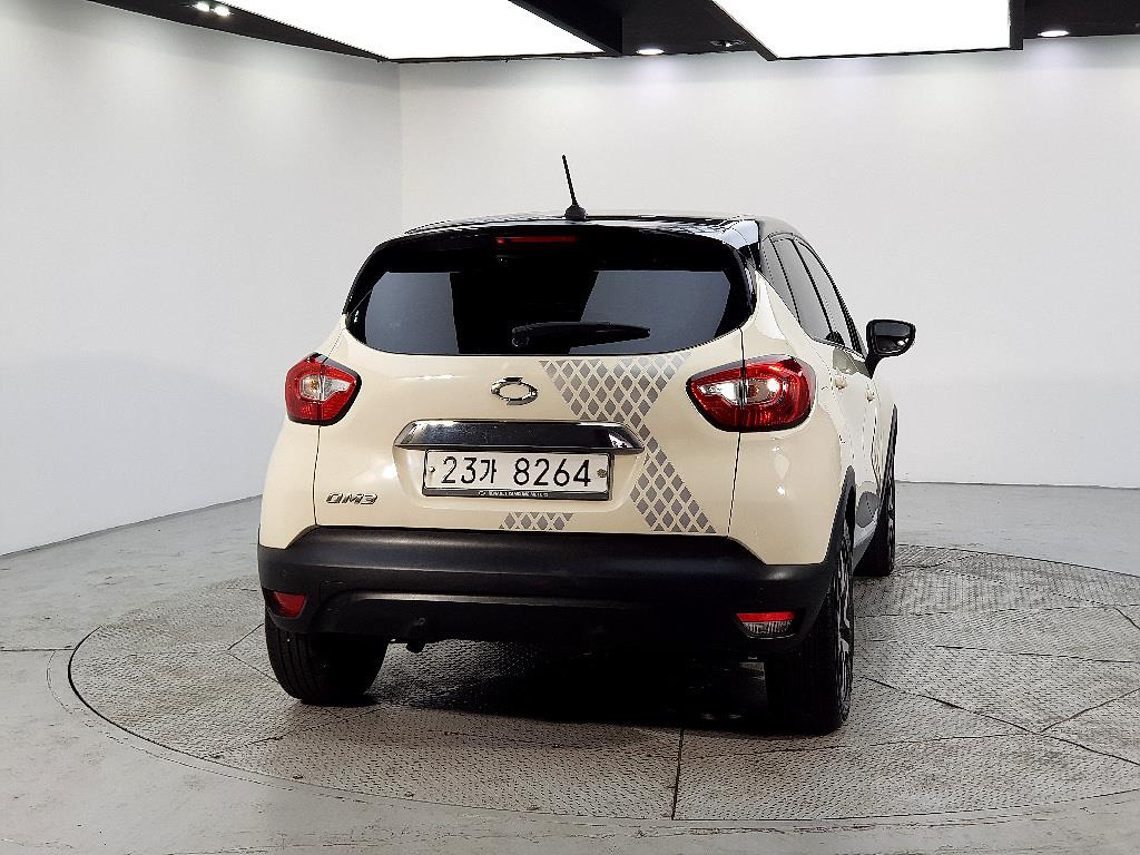 SAMSUNG QM3 - Vista 3