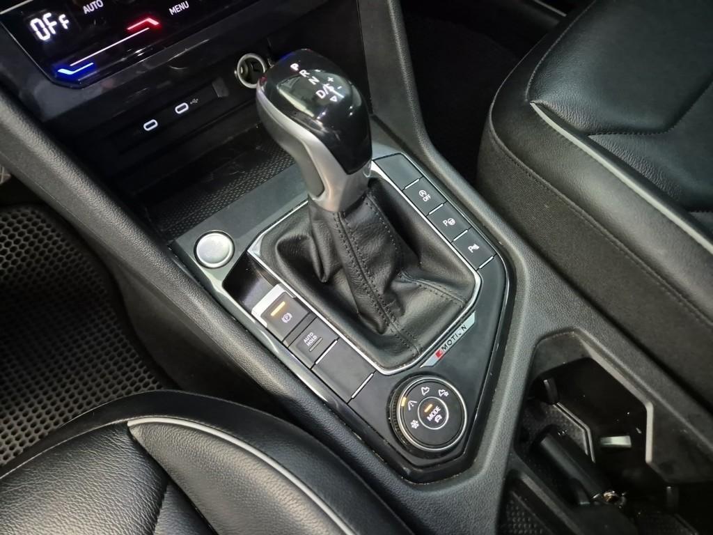 Volkswagen Tiguan - Vista 12