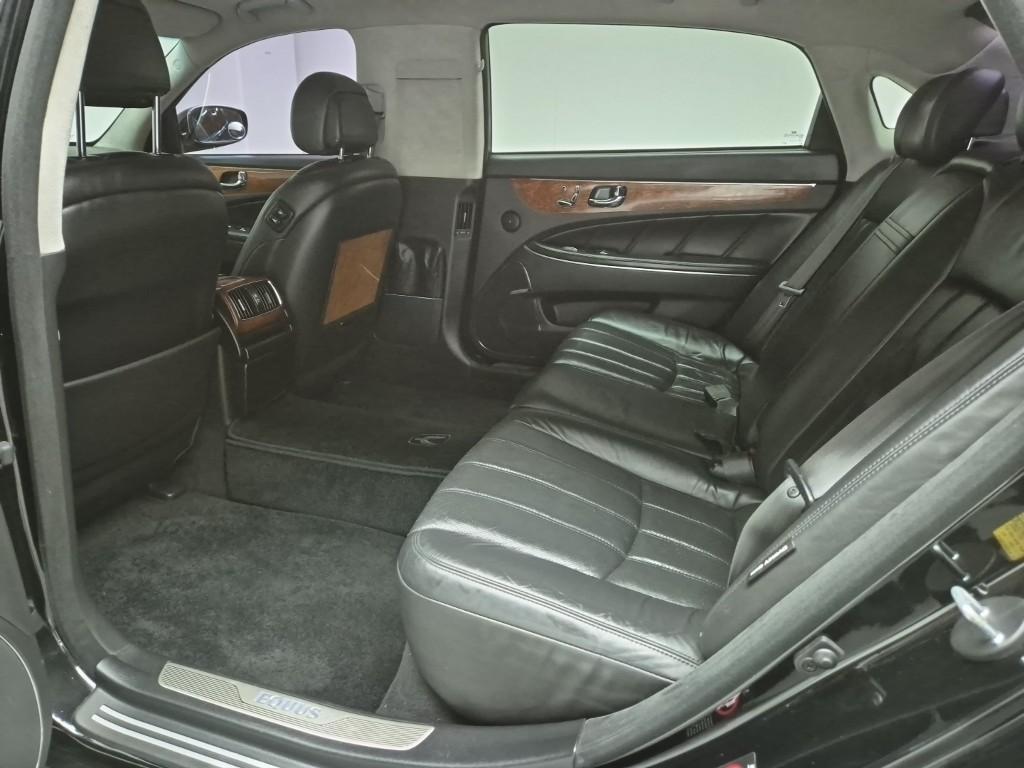 HYUNDAI Equus 2011 Negro - Importación desde Corea - HF Imports Iquique - Foto 18