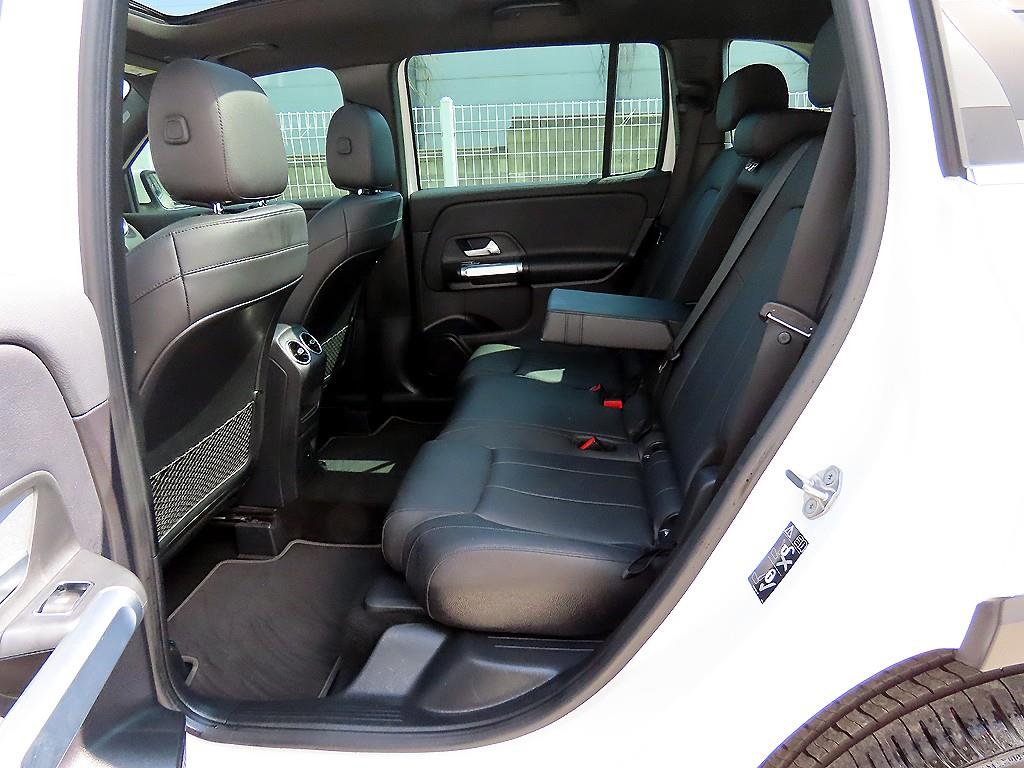 Mercedes Benz GLB Class - Vista 6