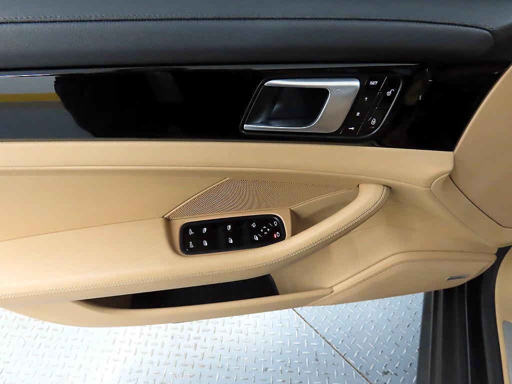 Porsche Panamera - Vista 11