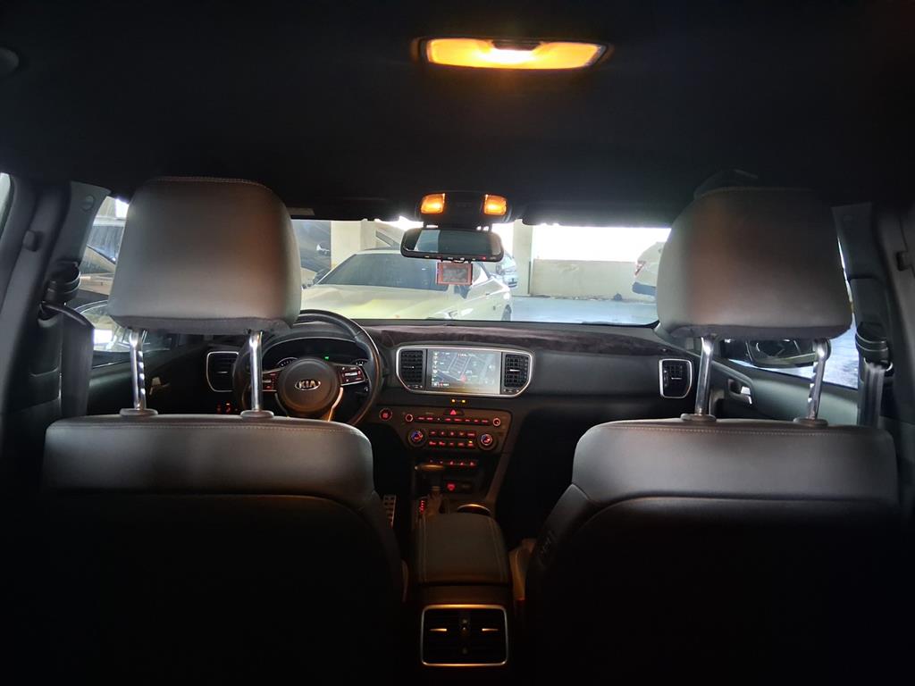 KIA Sportage - Vista 5