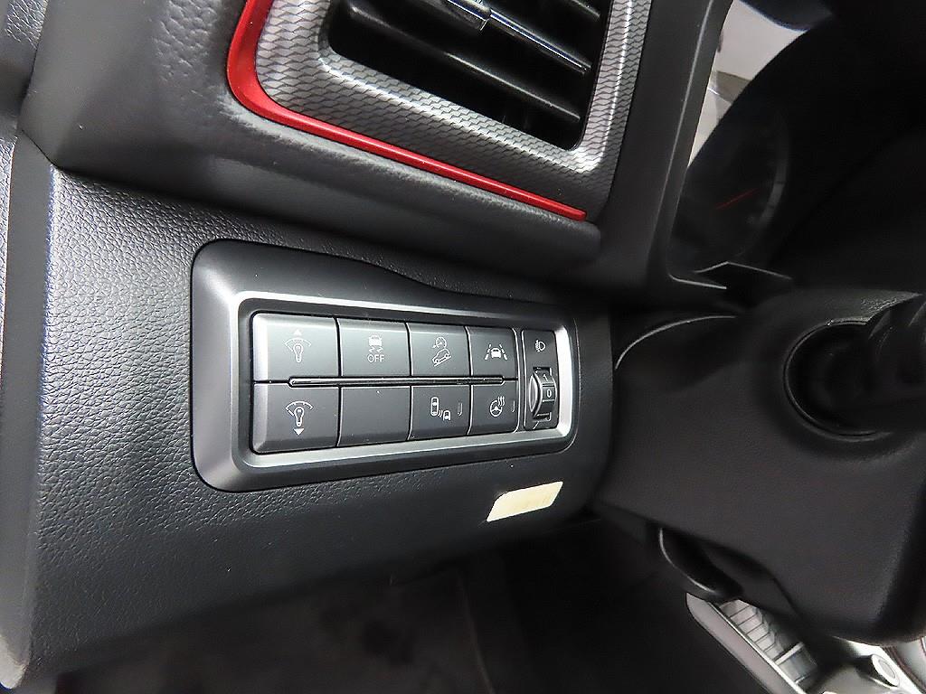 Ssangyong Tivoli 2022 Blanco - Importación desde Corea - HF Imports Iquique - Foto 13