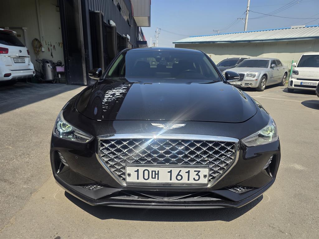 Genesis G70 - Vista 2