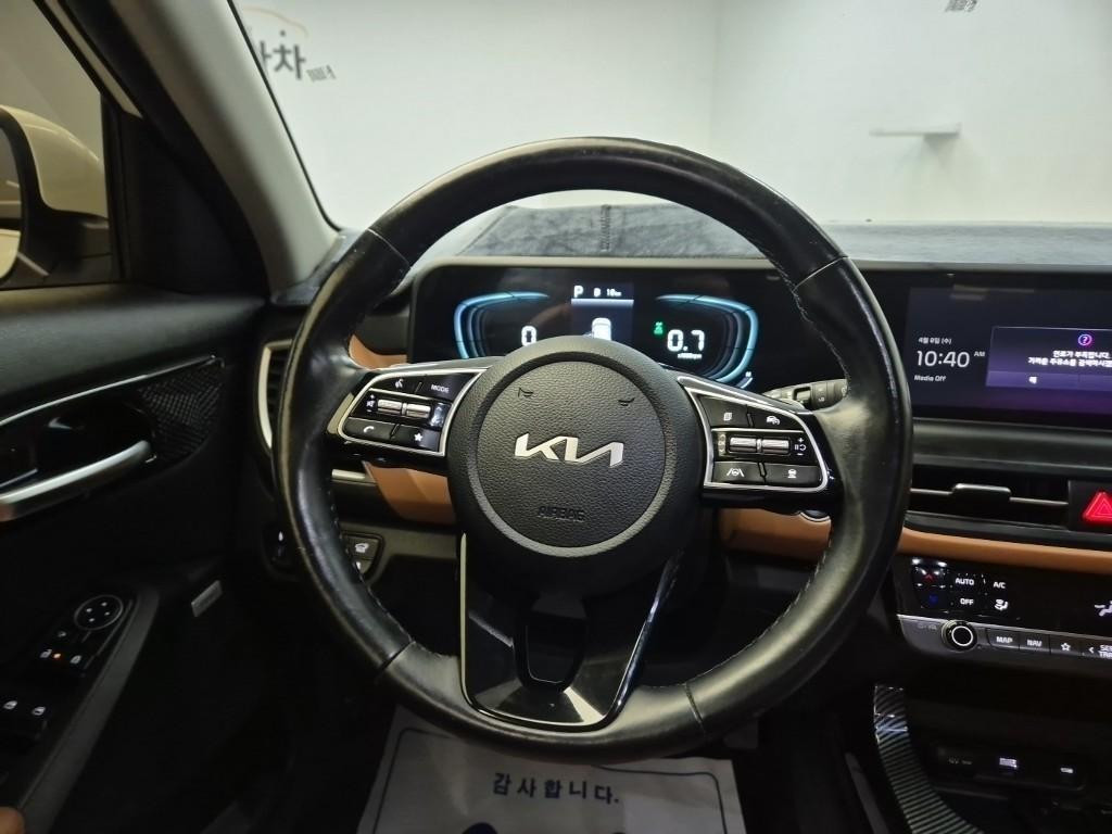 KIA Seltos - Vista 5