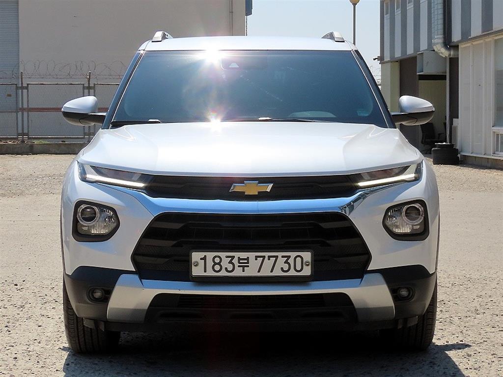 Chevrolet Trail Blazer 2021 Blanco - Importación desde Corea - HF Imports Iquique - Foto 1