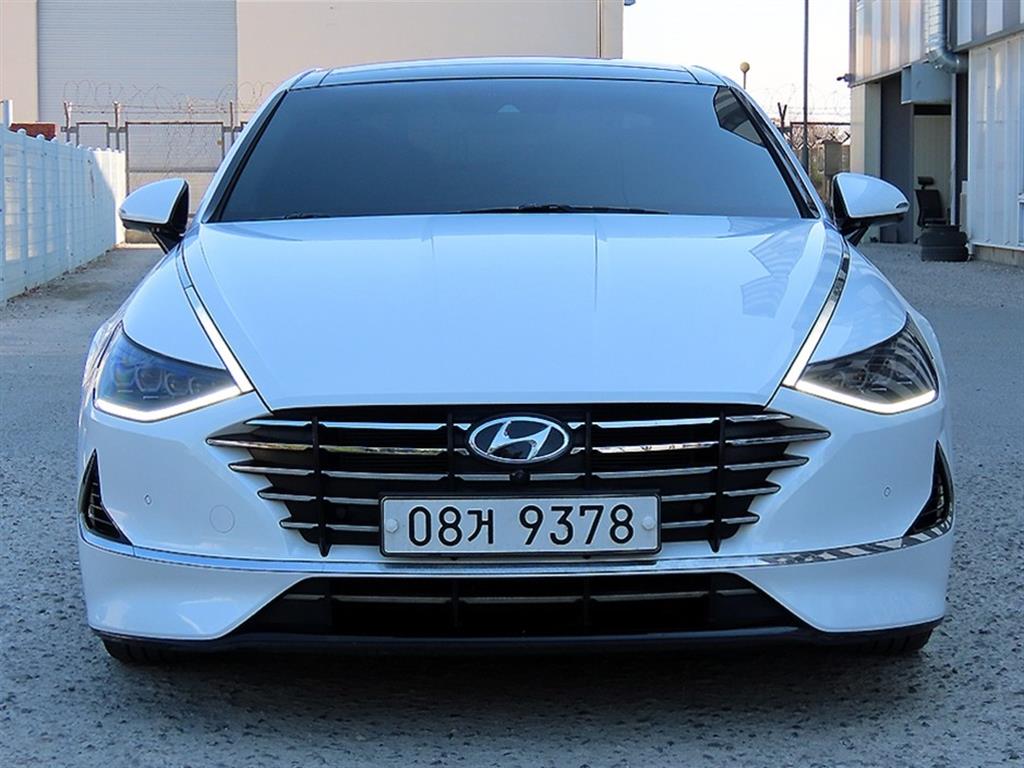 HYUNDAI Sonata 2020 Blanco - Importación desde Corea - HF Imports Iquique - Foto 1