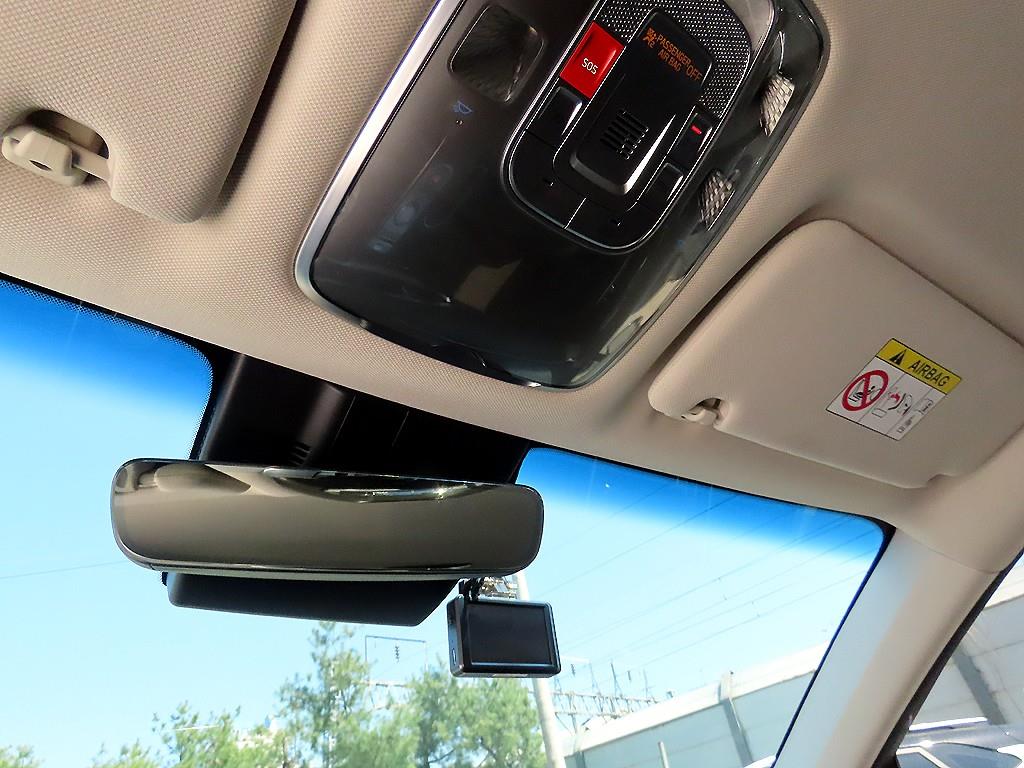 Genesis GV70 2022 Blanco - Importación desde Corea - HF Imports Iquique - Foto 15