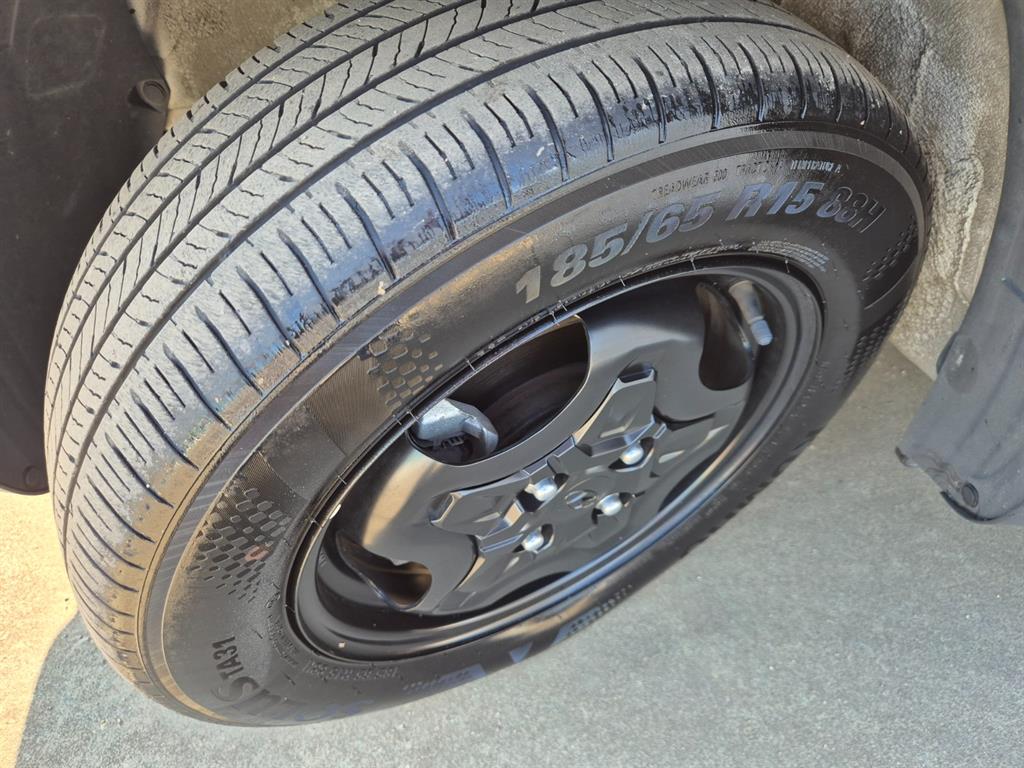 HYUNDAI Casper - Vista 8