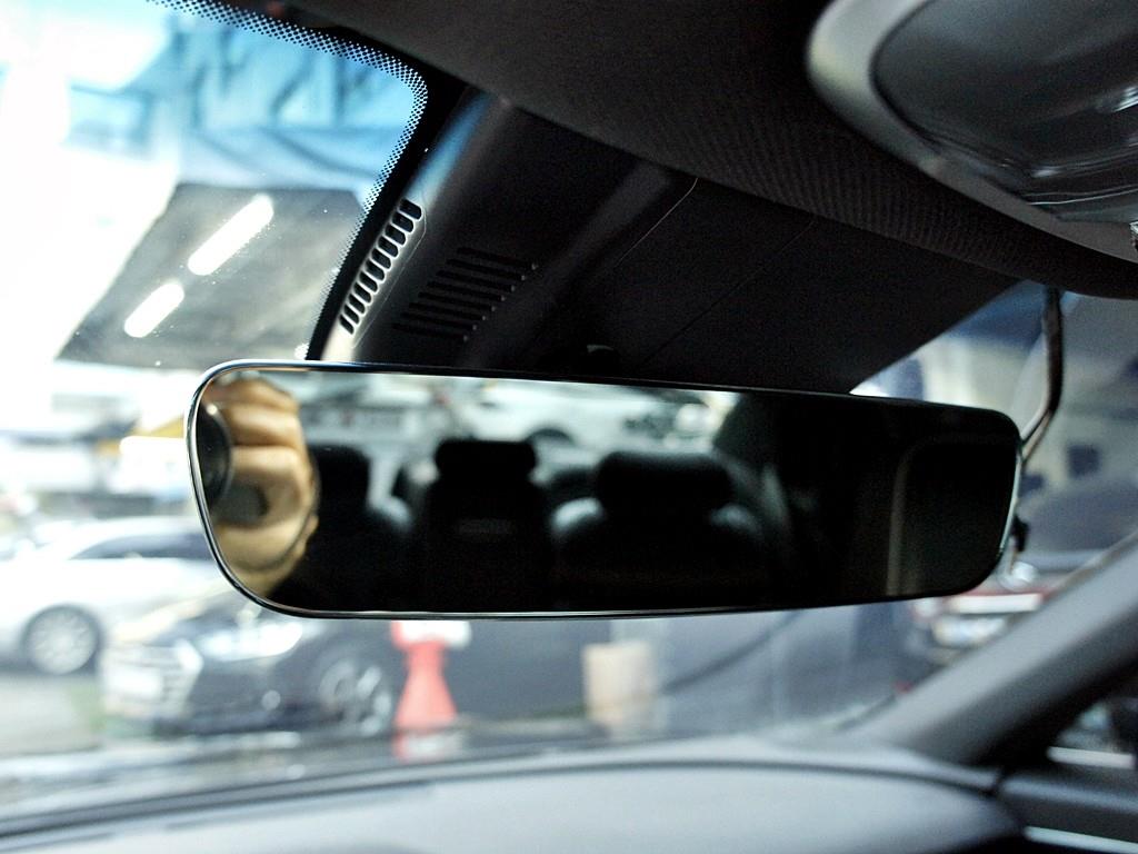 Genesis G90 2022 Negro - Importación desde Corea - HF Imports Iquique - Foto 12