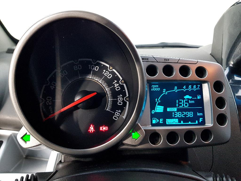 Chevrolet Spark - Vista 7