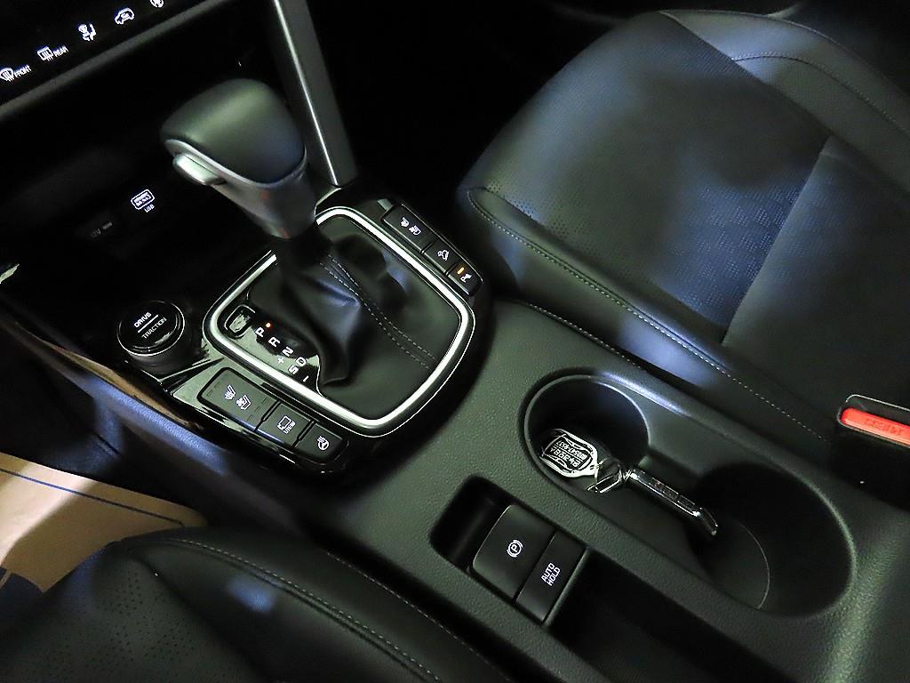 KIA Seltos - Vista 12