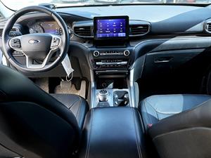 Ford Explorer - Vista 10